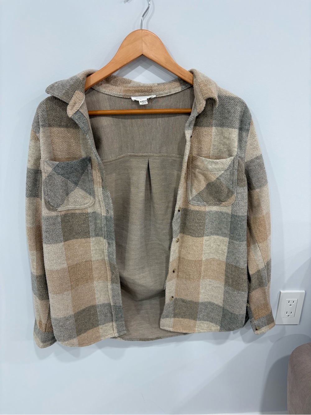 beachlunchlounge Neutral Plaid Shacket in Beige and Gray